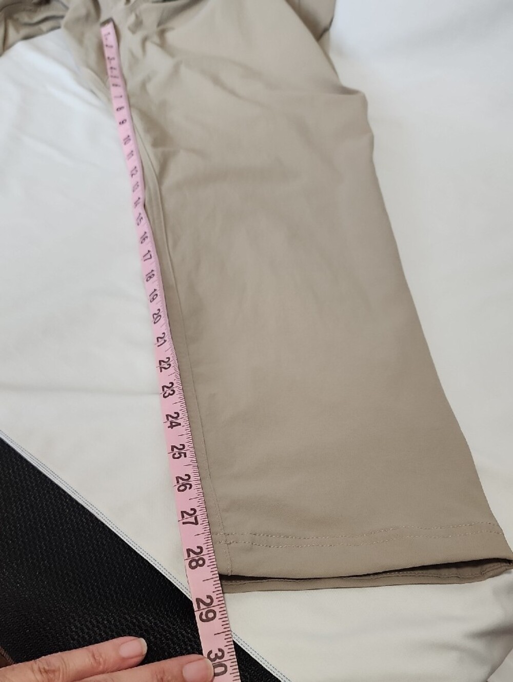 Mountain Hardwear Women's Taupe Pants - Picture 5 of 7